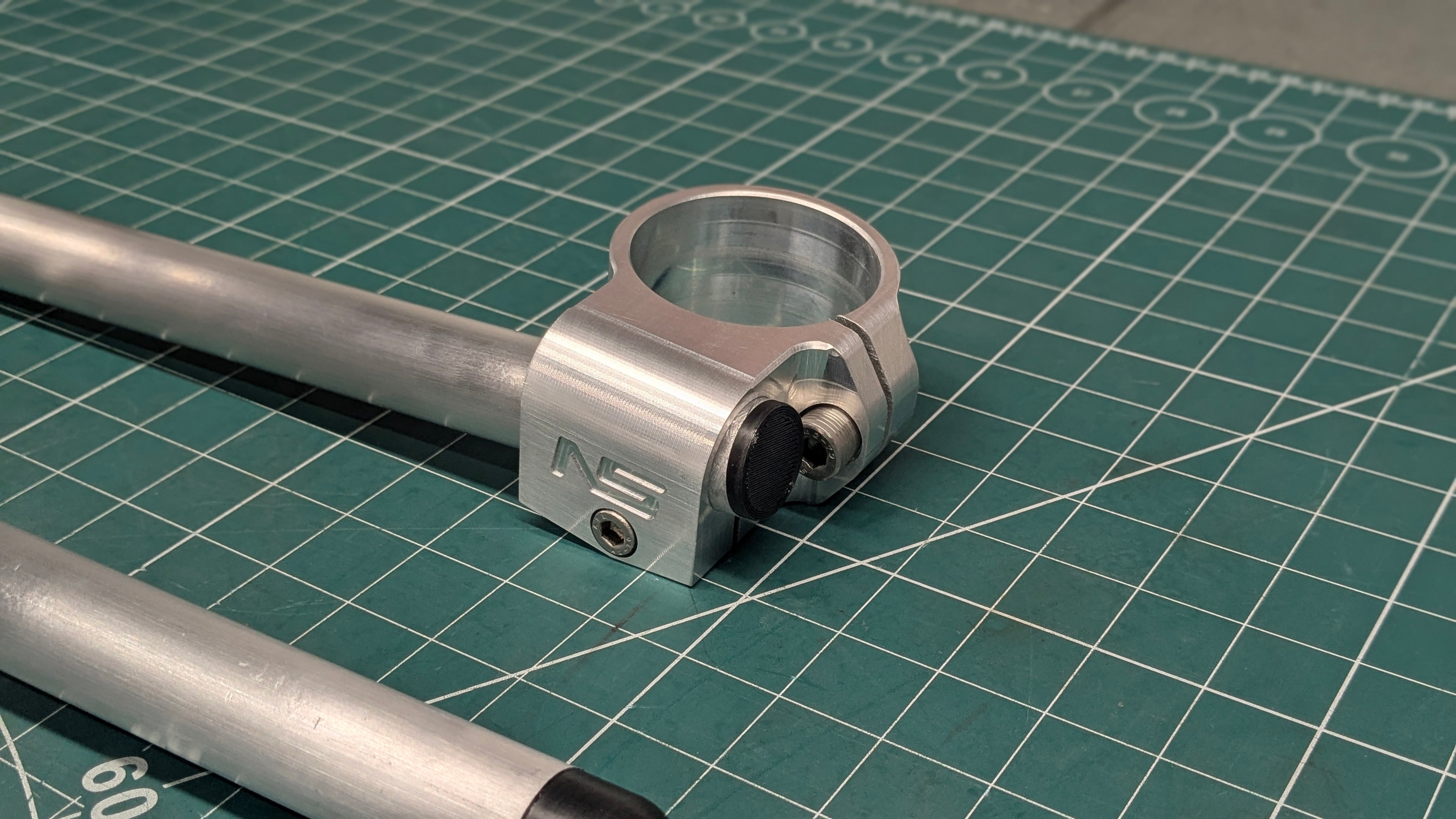 Nabspeed 10 degree drop lightweight clip on handlebars